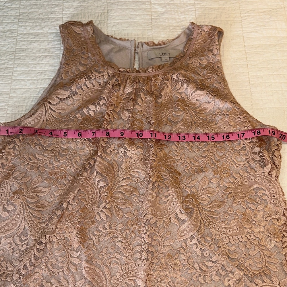 LOFT Large Lace Sleeveless Blouse Dusty Rose Like New - Picture 3 of 5